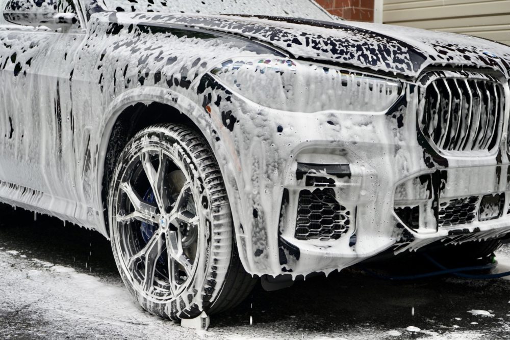 BMW X5 M50i Foam Wash Prep